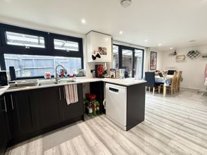 Photo 20- click for photo gallery